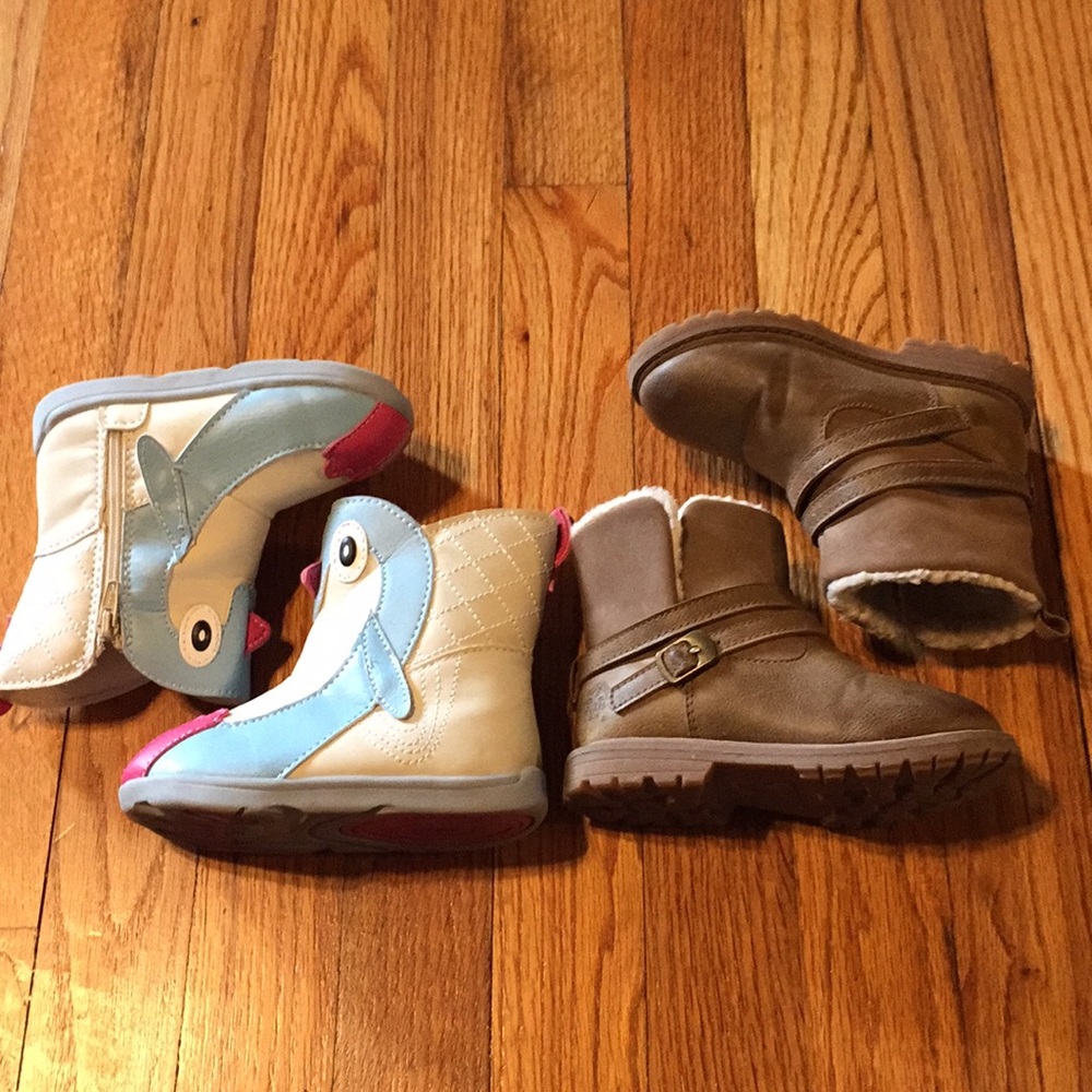 Bundle of toddler girl boots.